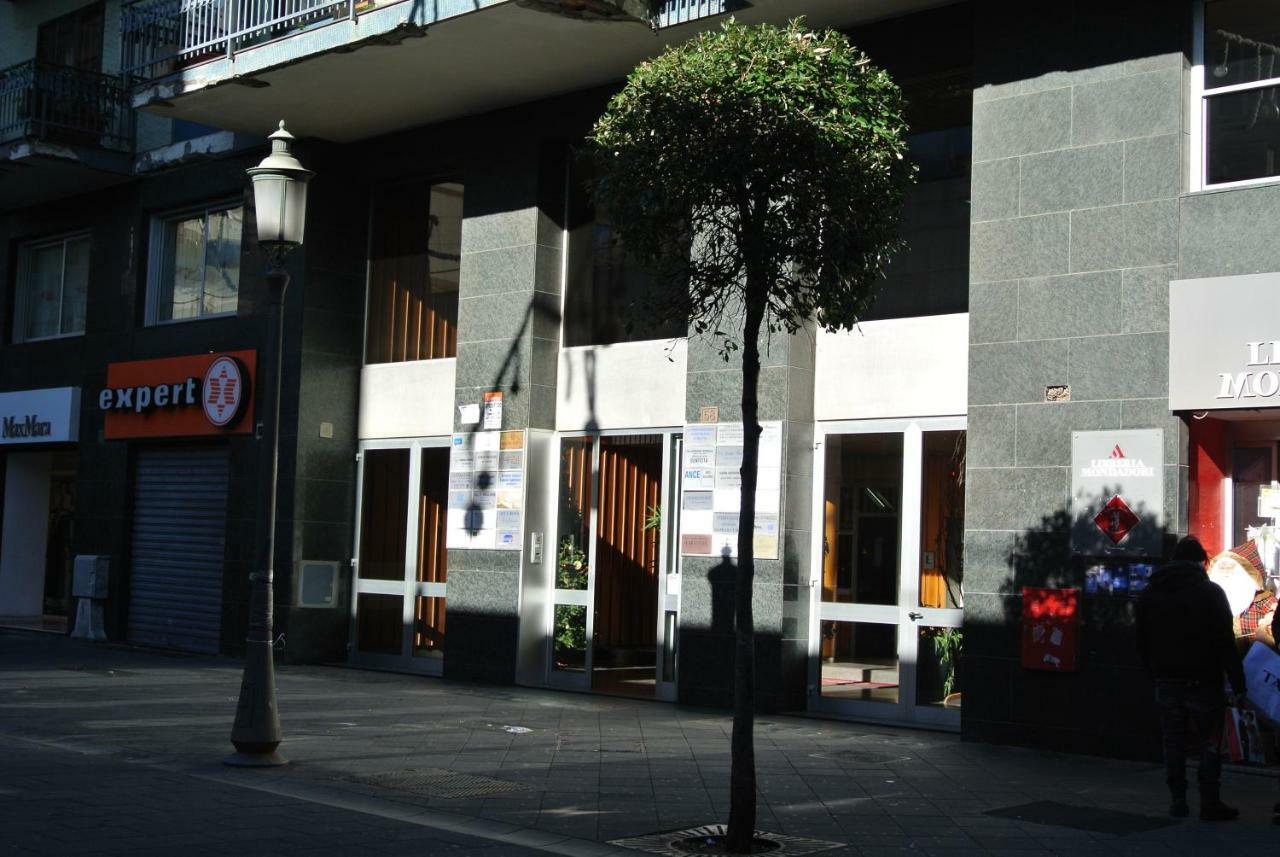 Casa Di Linda Apartment Salerno Exterior foto